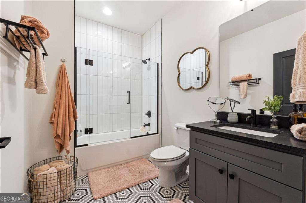 3667 Peachtree Road Atlanta - 27