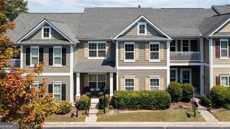 1126 LAKE POINT Way Suwanee - 1