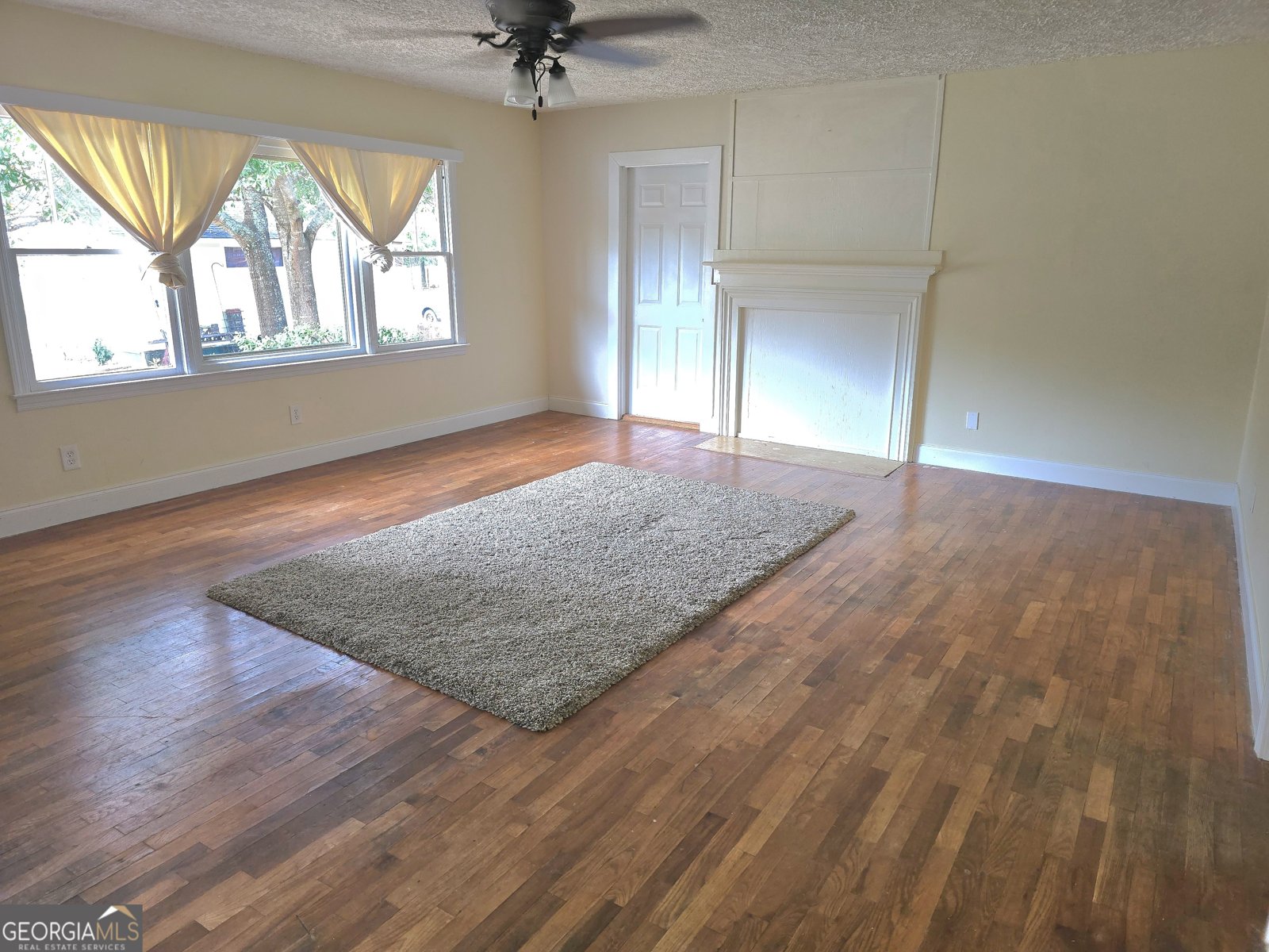 12927 Highway 142 Newborn - 2