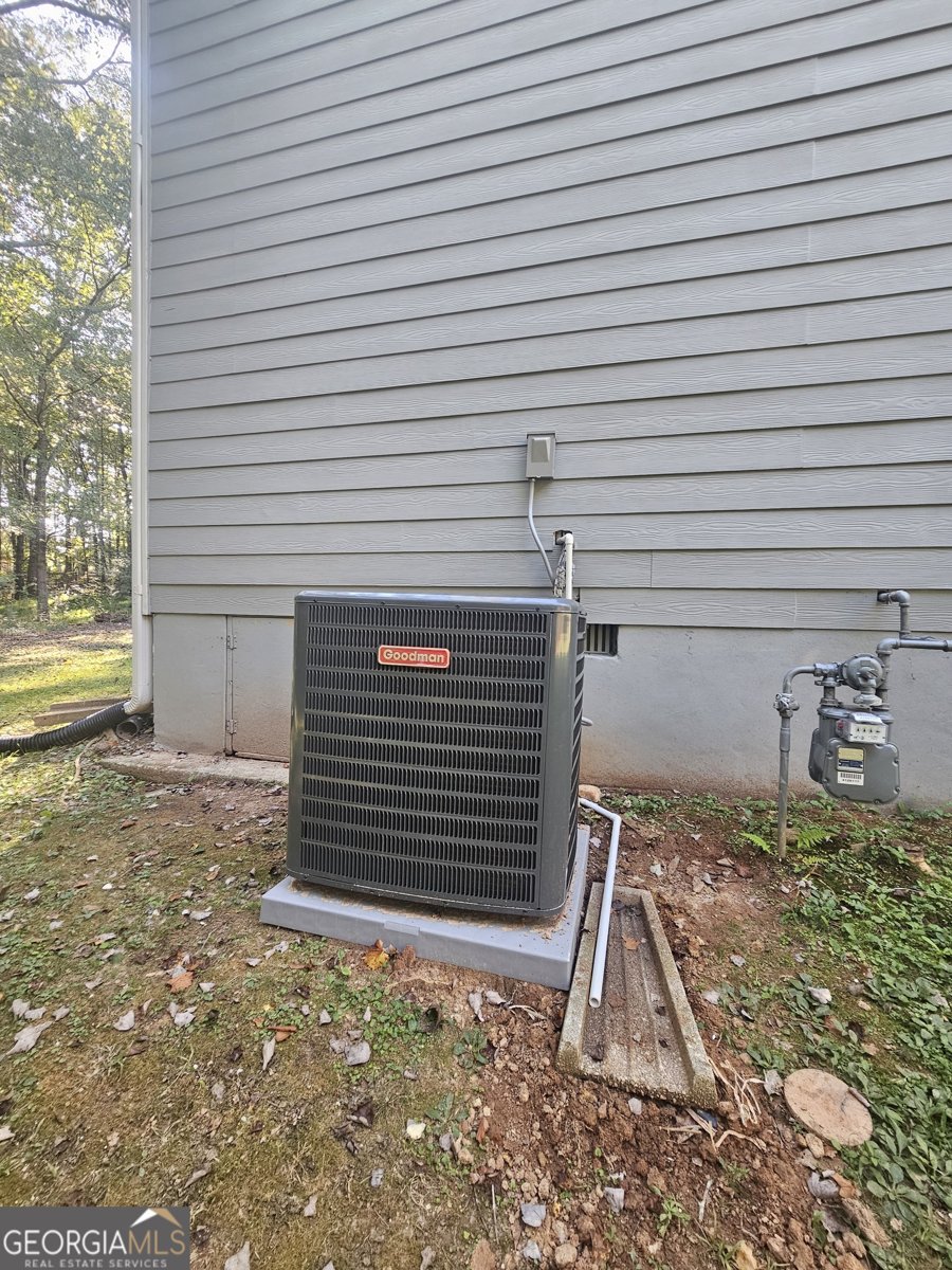 150 Park Timbers Drive Sharpsburg - 66