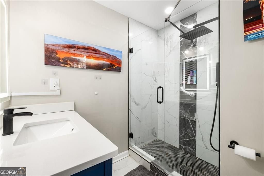 5952 Robin Hood Lane Norcross - 23