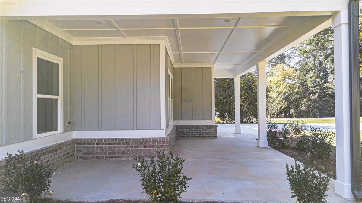 6134 Linwood Drive Covington - 37