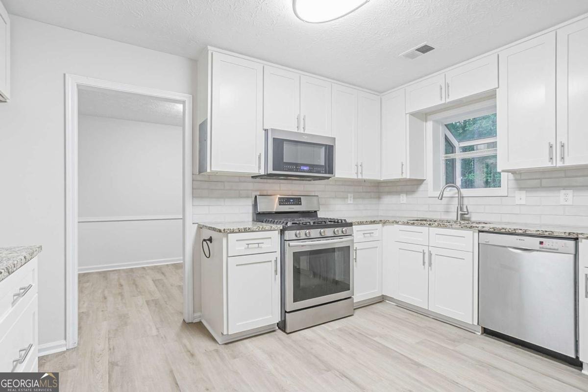 50 Oakridge Drive Ellenwood - 8