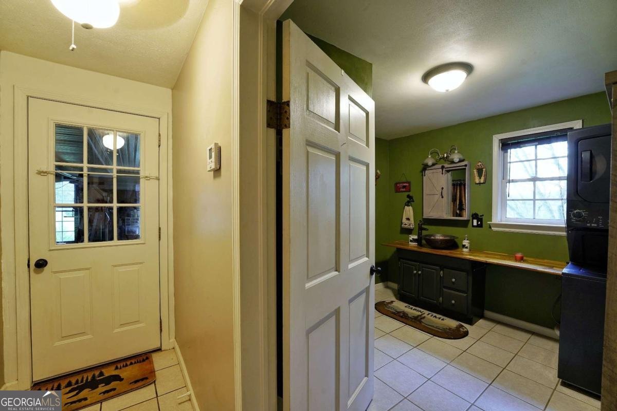 575 Turner Road Cleveland - 41