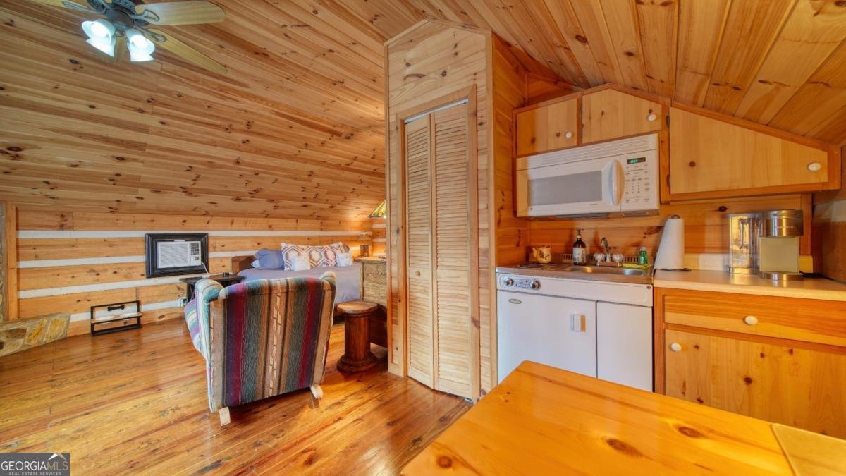 492 Chinkapin Drive Blue Ridge - 31