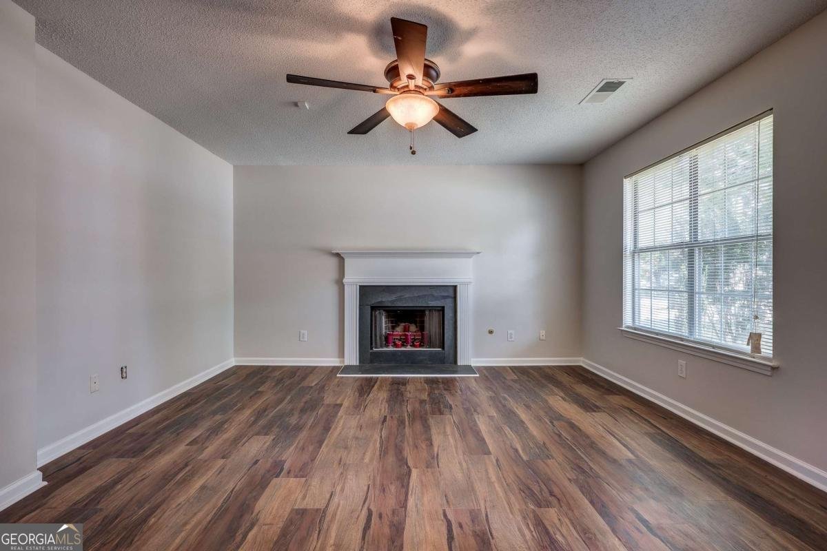 2118 Serenity Drive Acworth - 3