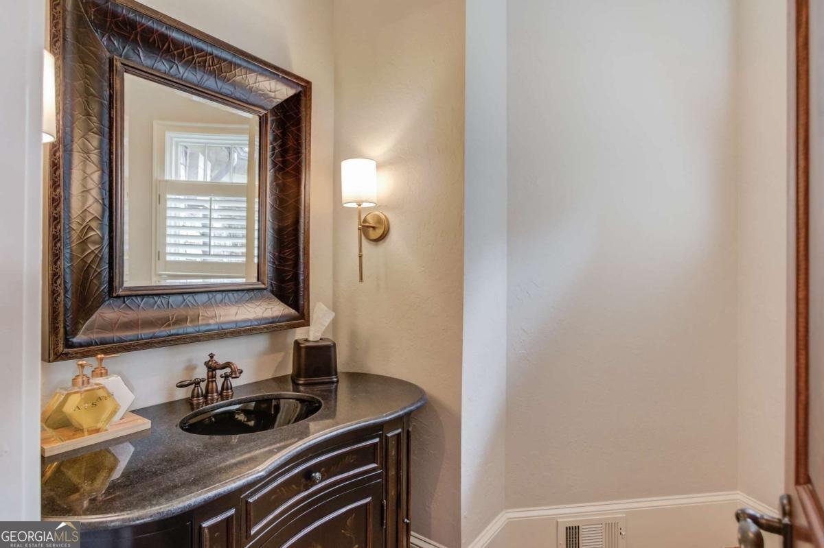 4763 Blackwater Way Suwanee - 29