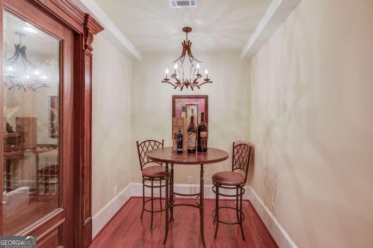 5004 Gunnison Trace Suwanee - 33