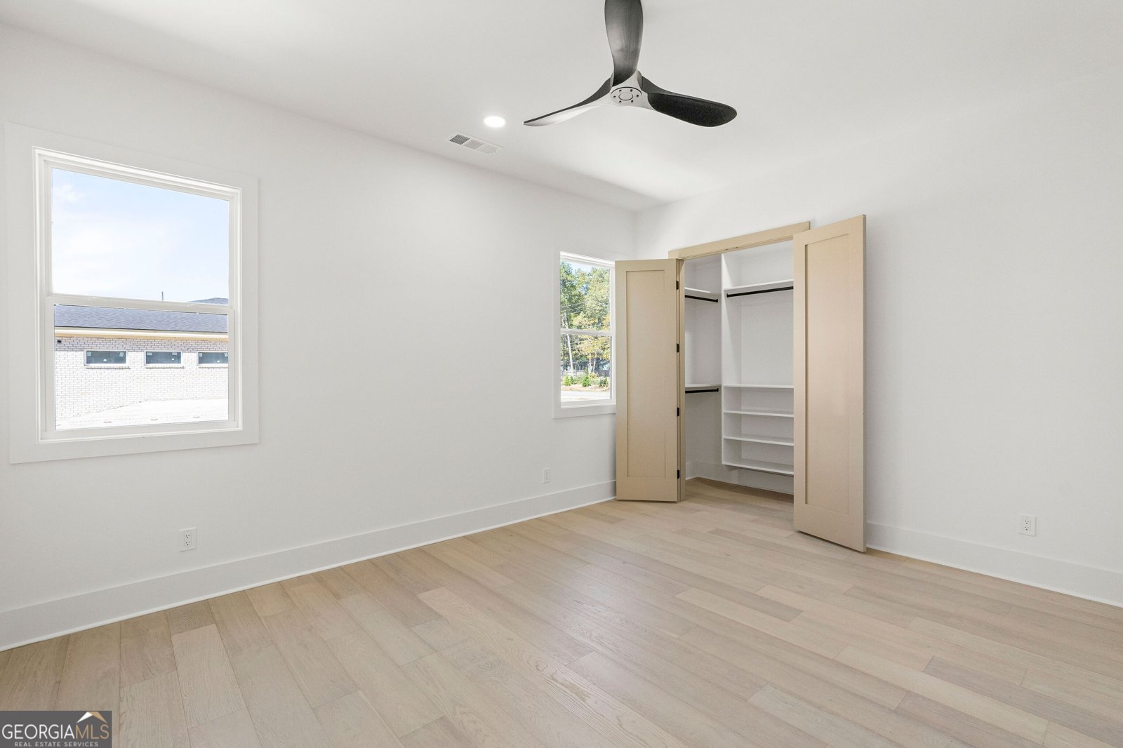 200 Simonton Road Lawrenceville - 18