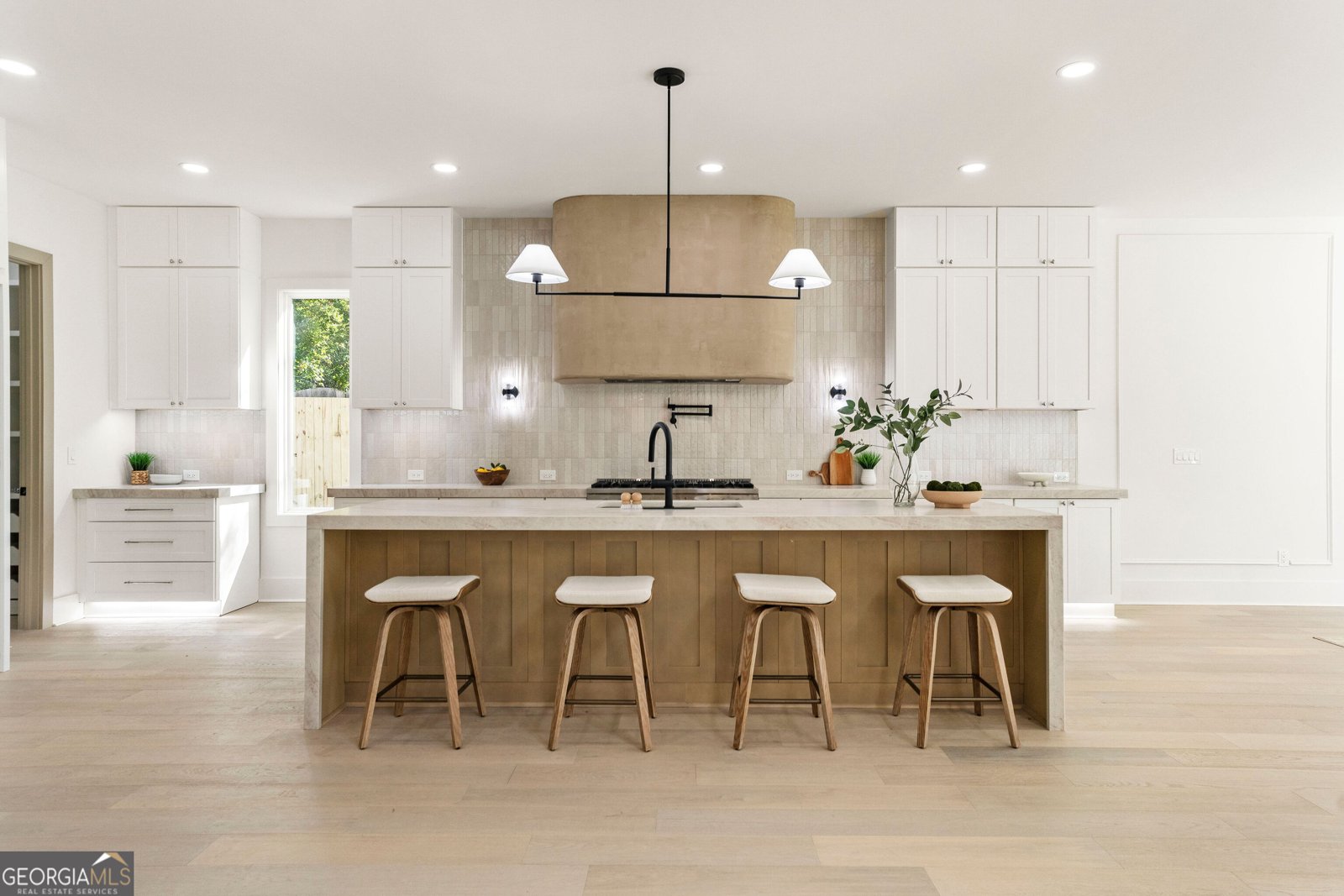 200 Simonton Road Lawrenceville - 46