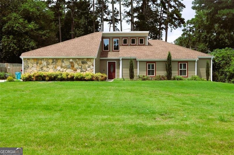 5113 BROWNLEE Road Stone Mountain - 1