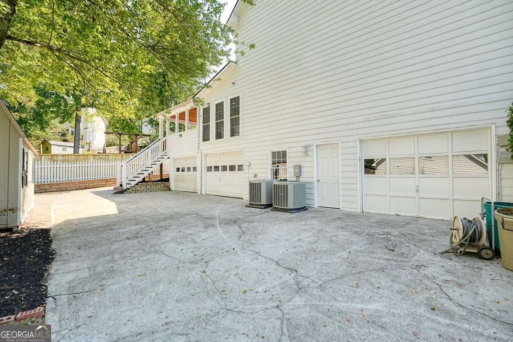 4937 Willow Creek Drive Woodstock - 44
