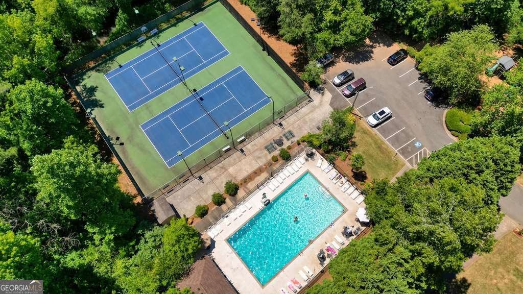 4937 Willow Creek Drive Woodstock - 54