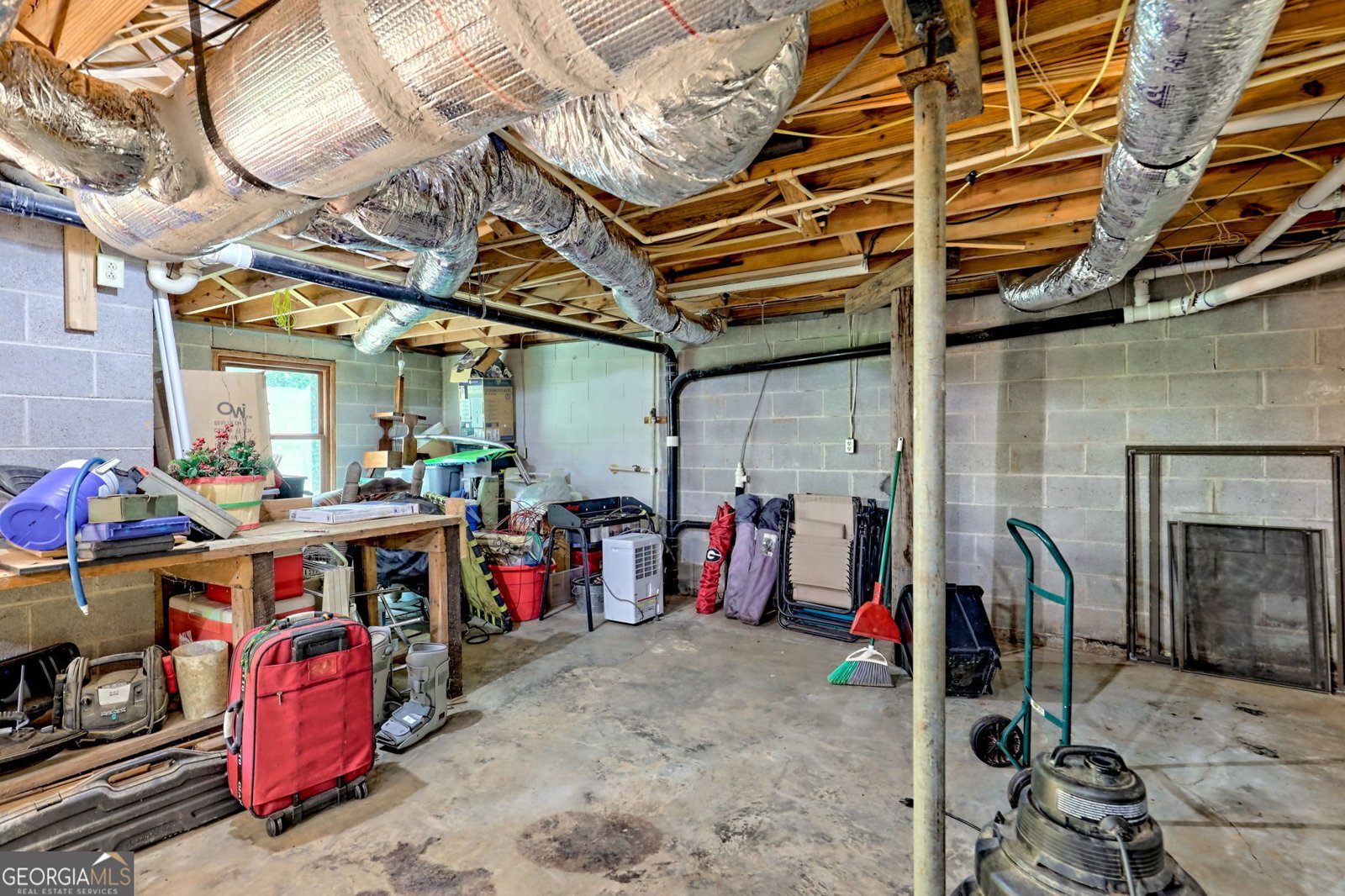 931 Turkey Crest Road Clarkesville - 63