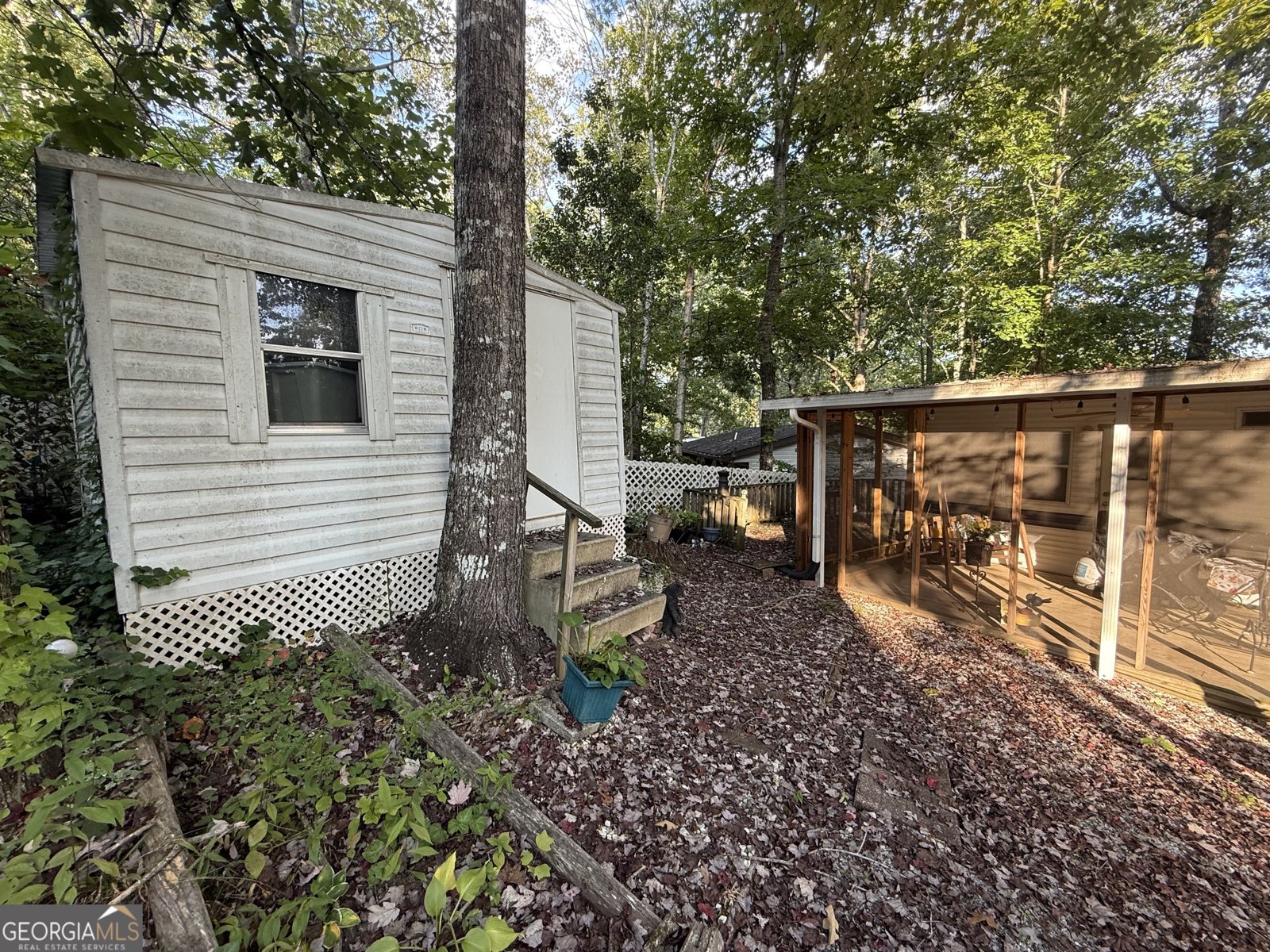 143 Cindy Parkway Cleveland - 5