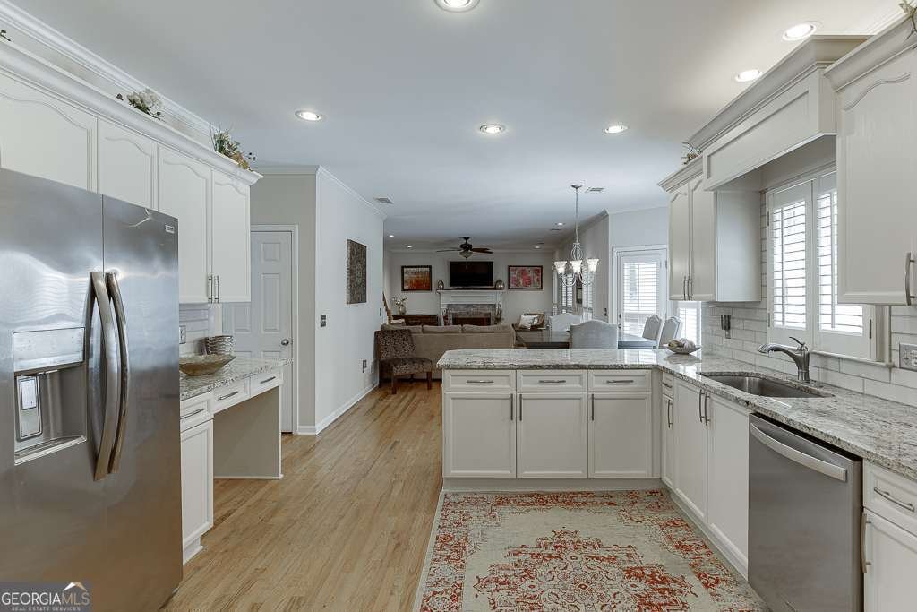 3349 Collier Point Dacula - 20
