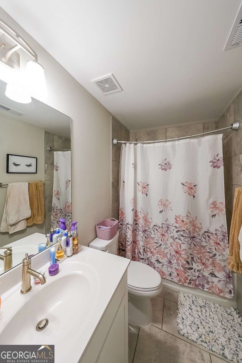 4050 Bryton Trace Drive Cumming - 25