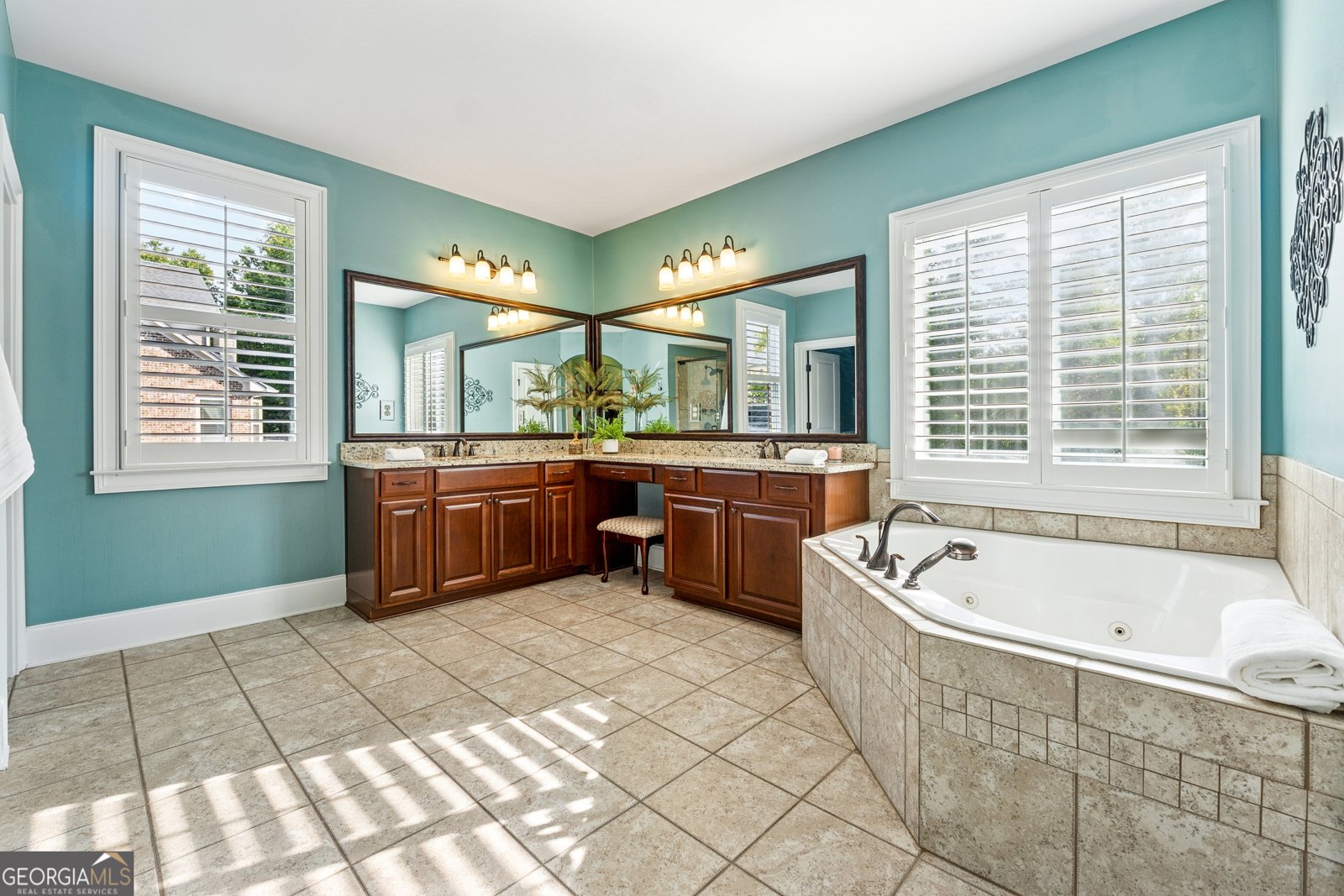 1345 Park Royal Drive Kennesaw - 19