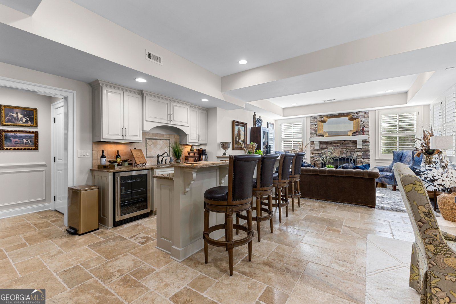 205 Newhaven Drive Fayetteville - 64