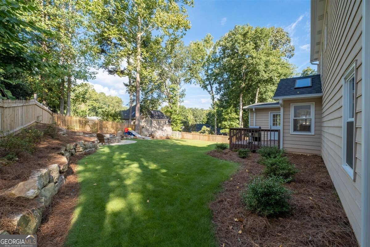 5654 Brookstone Drive Acworth - 33