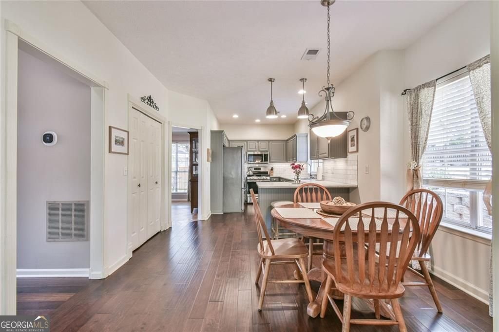 655 Ruxbury Court Suwanee - 19