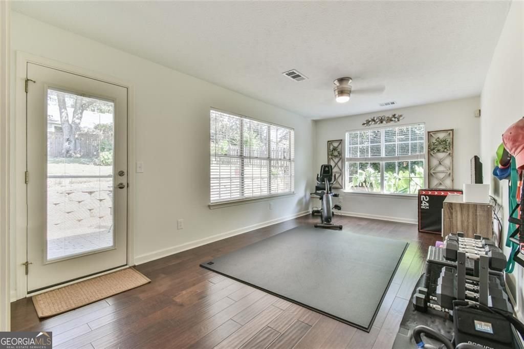 655 Ruxbury Court Suwanee - 21
