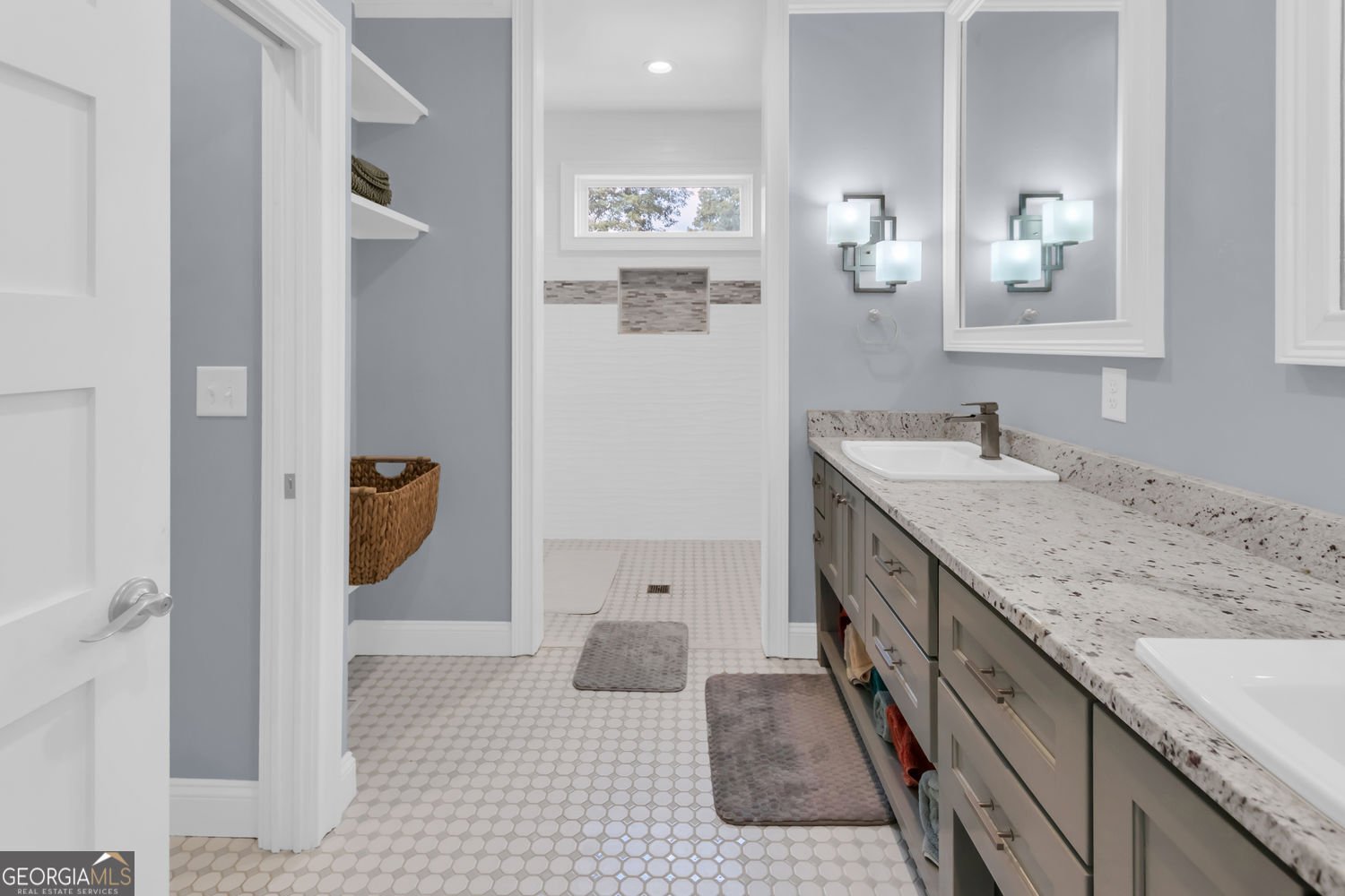 135 Village Drive Clarkesville - 22