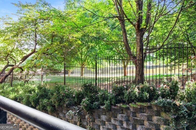 273 12th Street Atlanta - 48