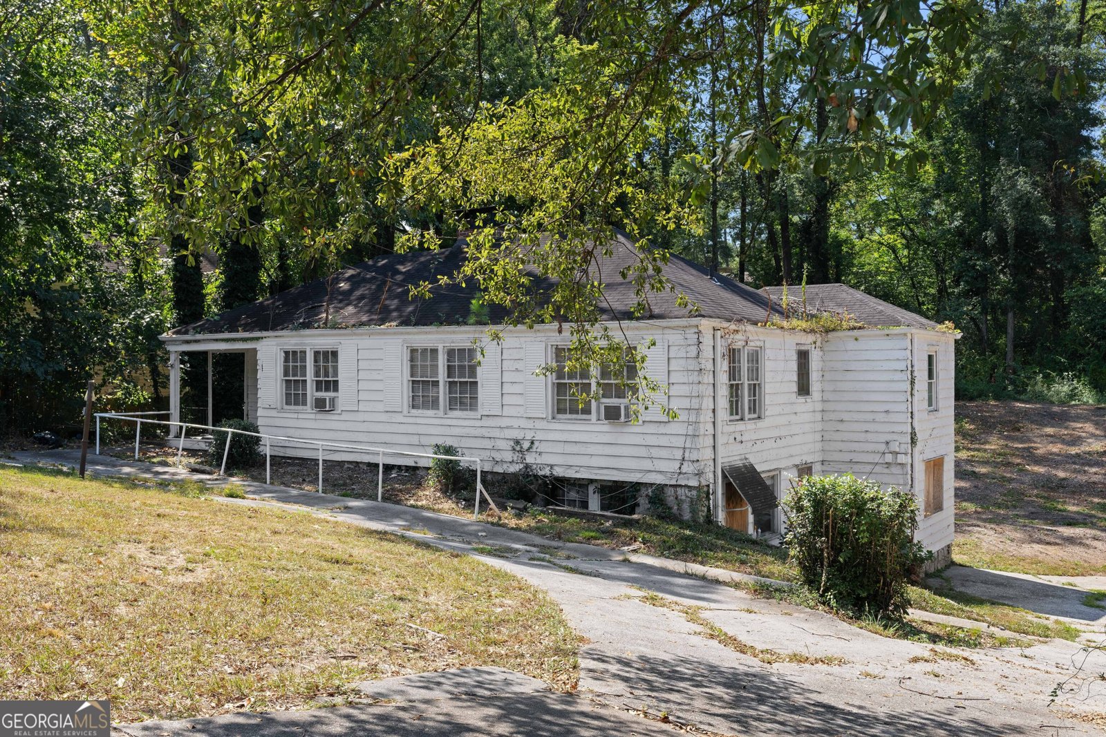 2102 Roxboro Road Brookhaven - 2