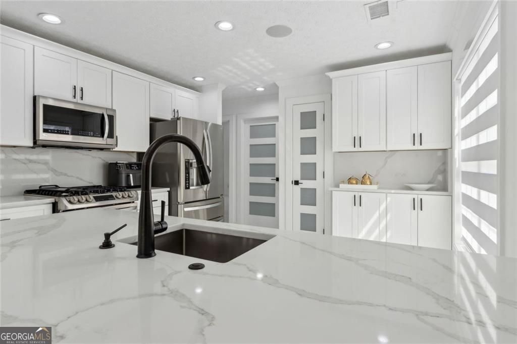 1540 Calvin Davis Circle Lawrenceville - 16