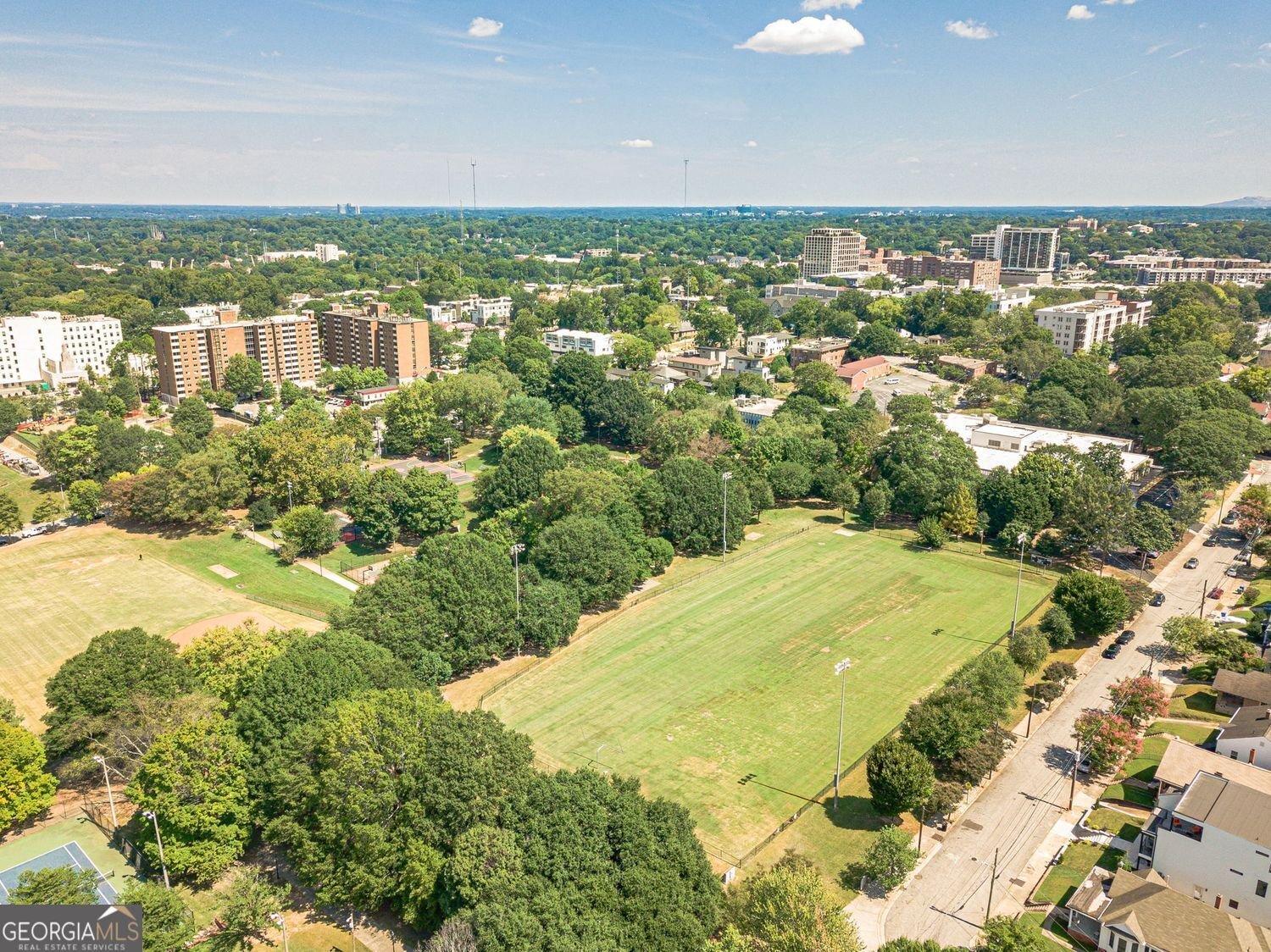 240 Renaissance Parkway Atlanta - 4