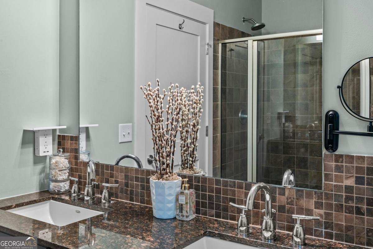 121 South Bay Road Eatonton - 37