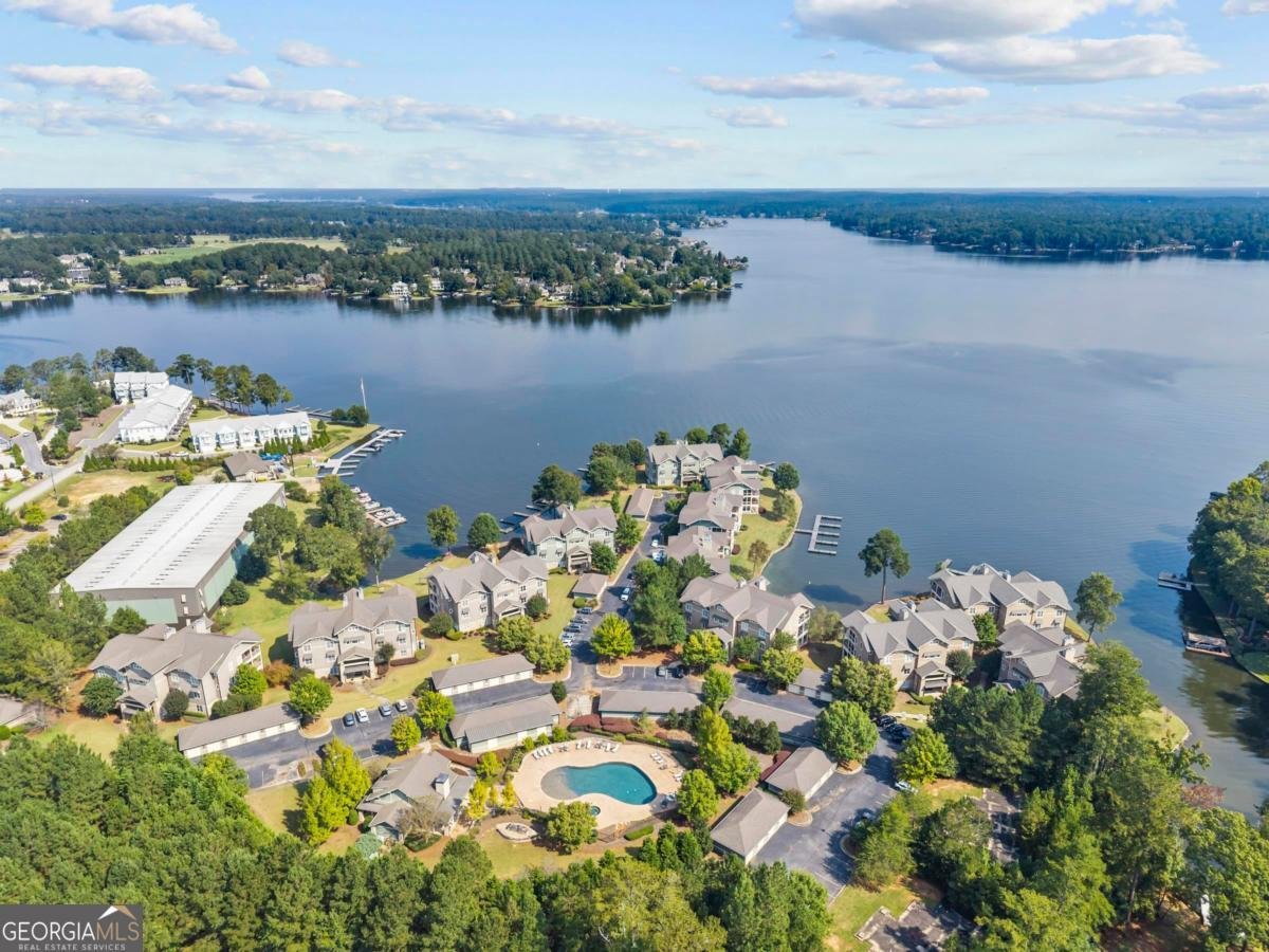 121 South Bay Road Eatonton - 59