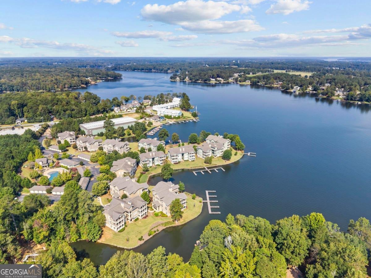 121 South Bay Road Eatonton - 60