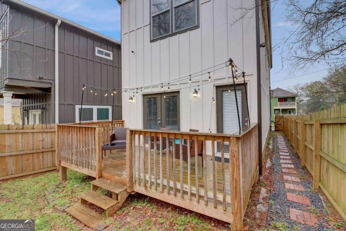 975 Welch Street Atlanta - 24