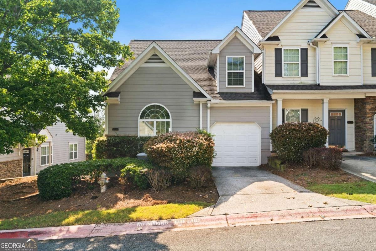 2010 Hoods Fort Circle Kennesaw - 1