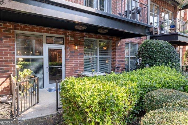 5200 Peachtree Road Atlanta - 1