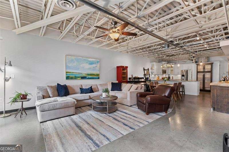 5200 Peachtree Road Atlanta - 2
