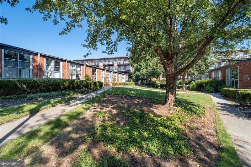 5200 Peachtree Road Atlanta - 24
