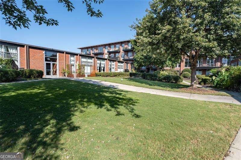5200 Peachtree Road Atlanta - 30