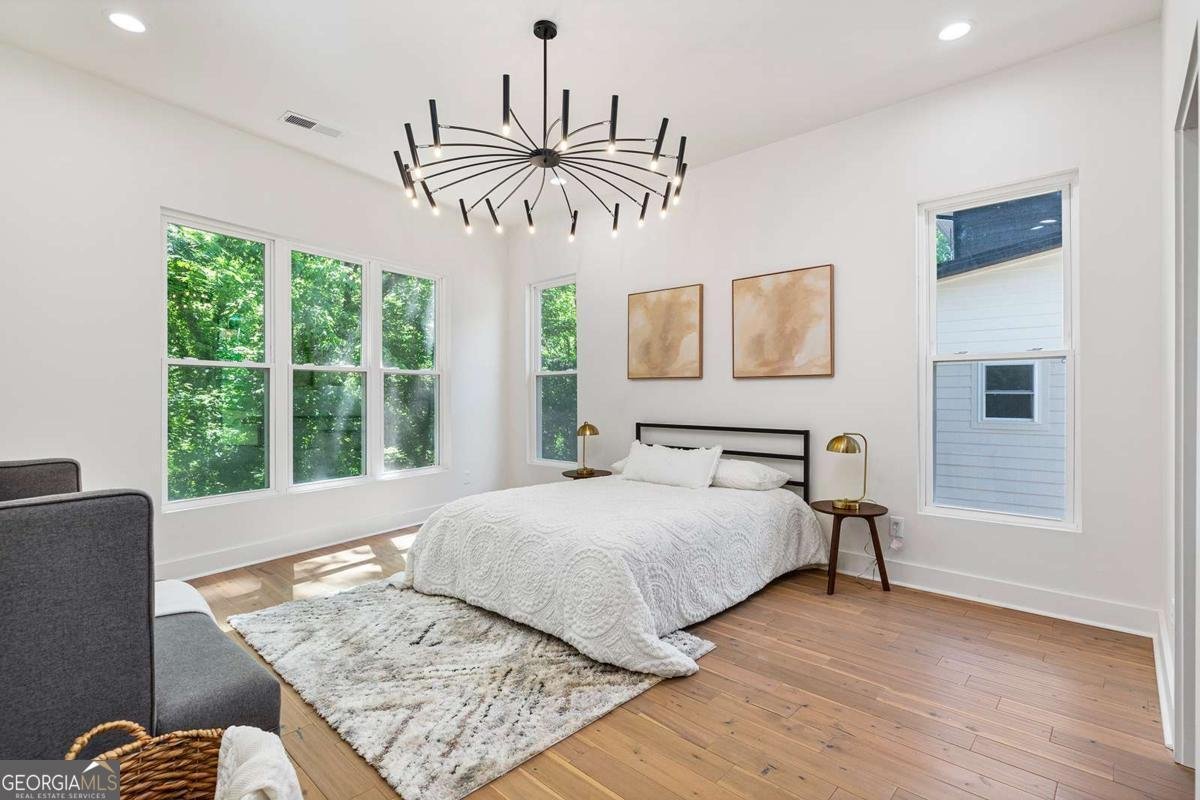 977 Fleetwood Circle Atlanta - 5