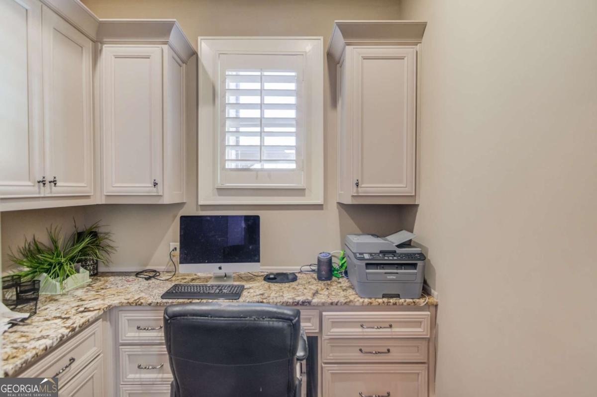922 Little Darby Lane Suwanee - 42
