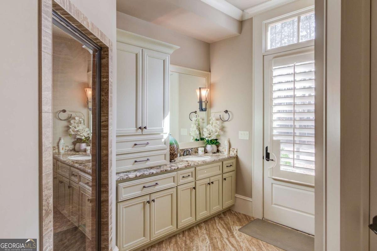 922 Little Darby Lane Suwanee - 85