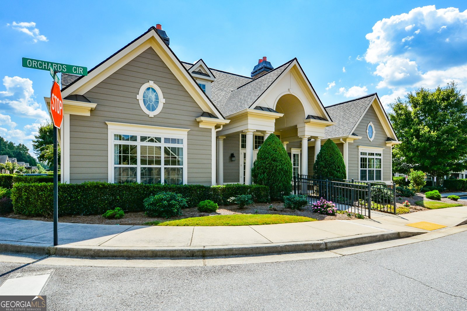 219 Orchards Circle Woodstock - 14