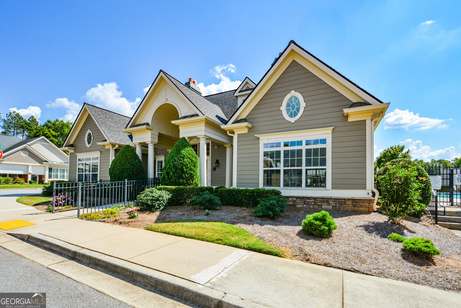 219 Orchards Circle Woodstock - 15