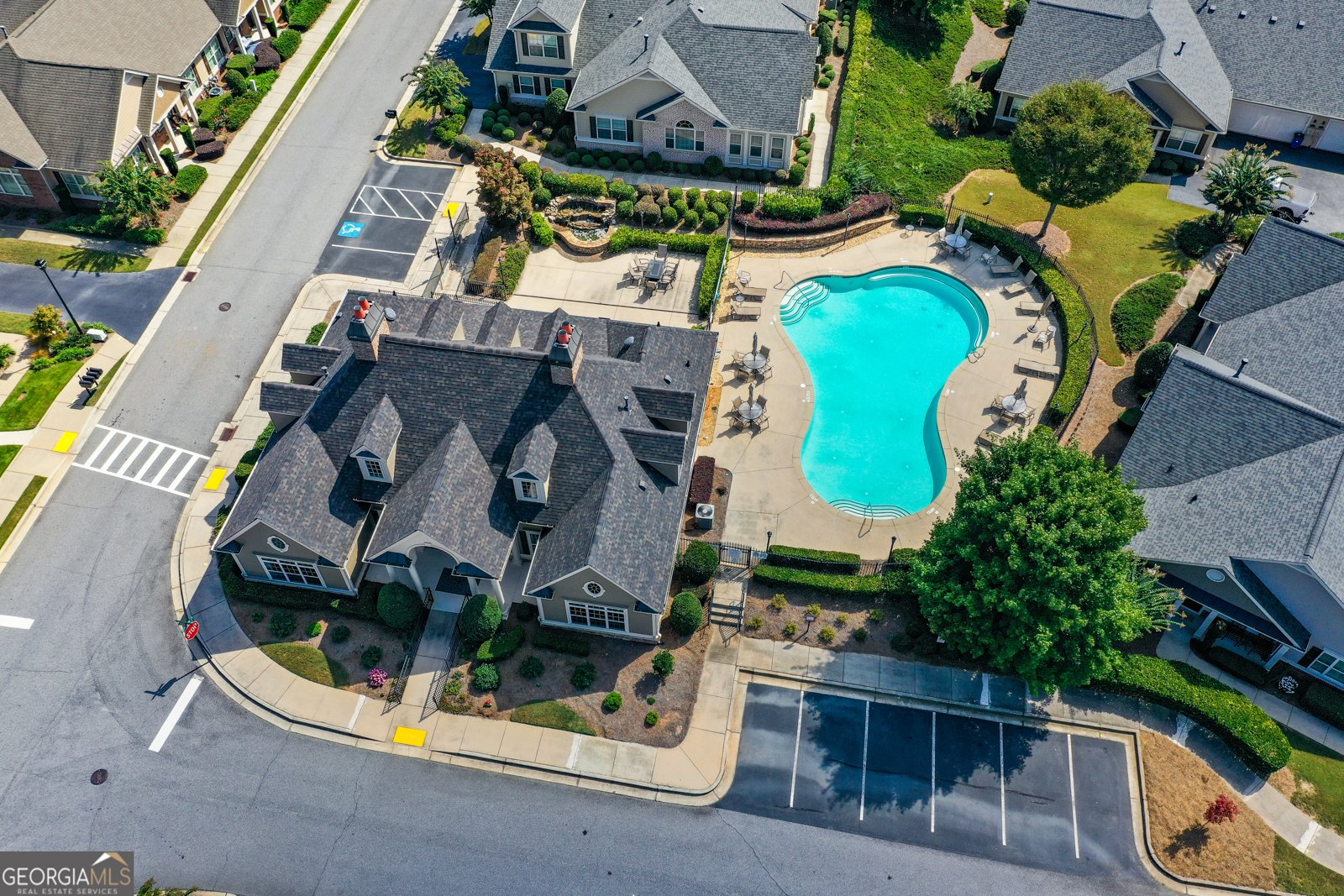 219 Orchards Circle Woodstock - 24