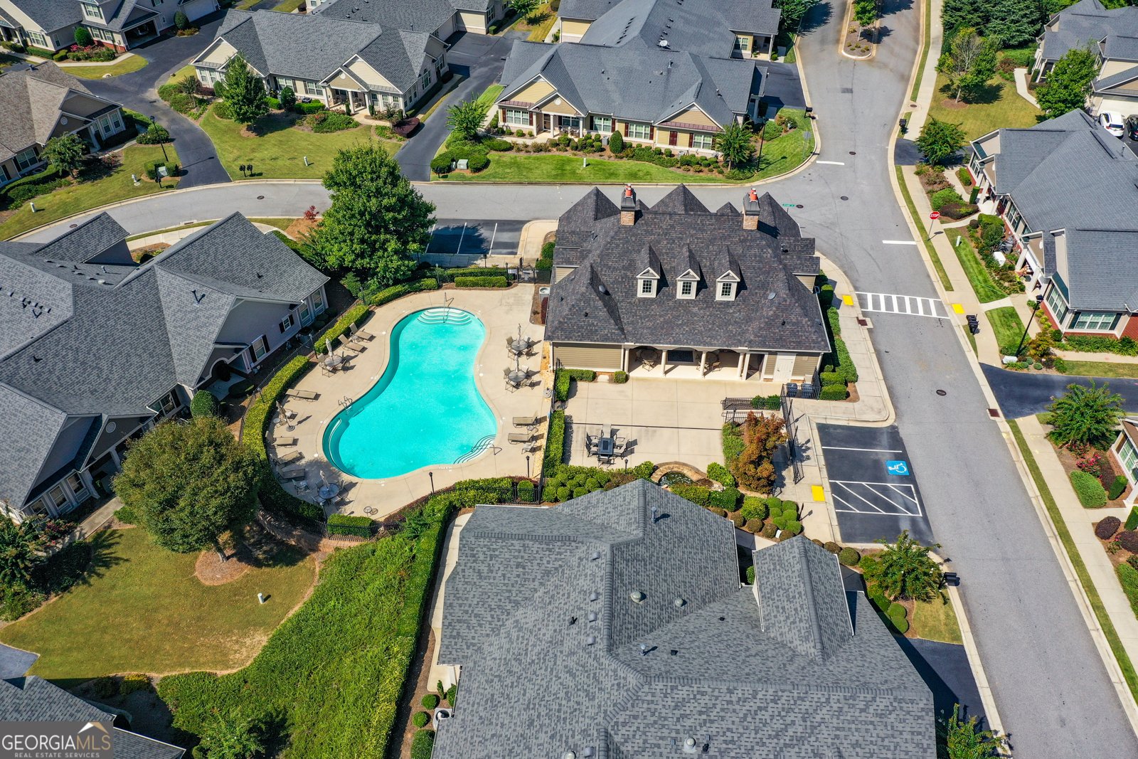 219 Orchards Circle Woodstock - 26