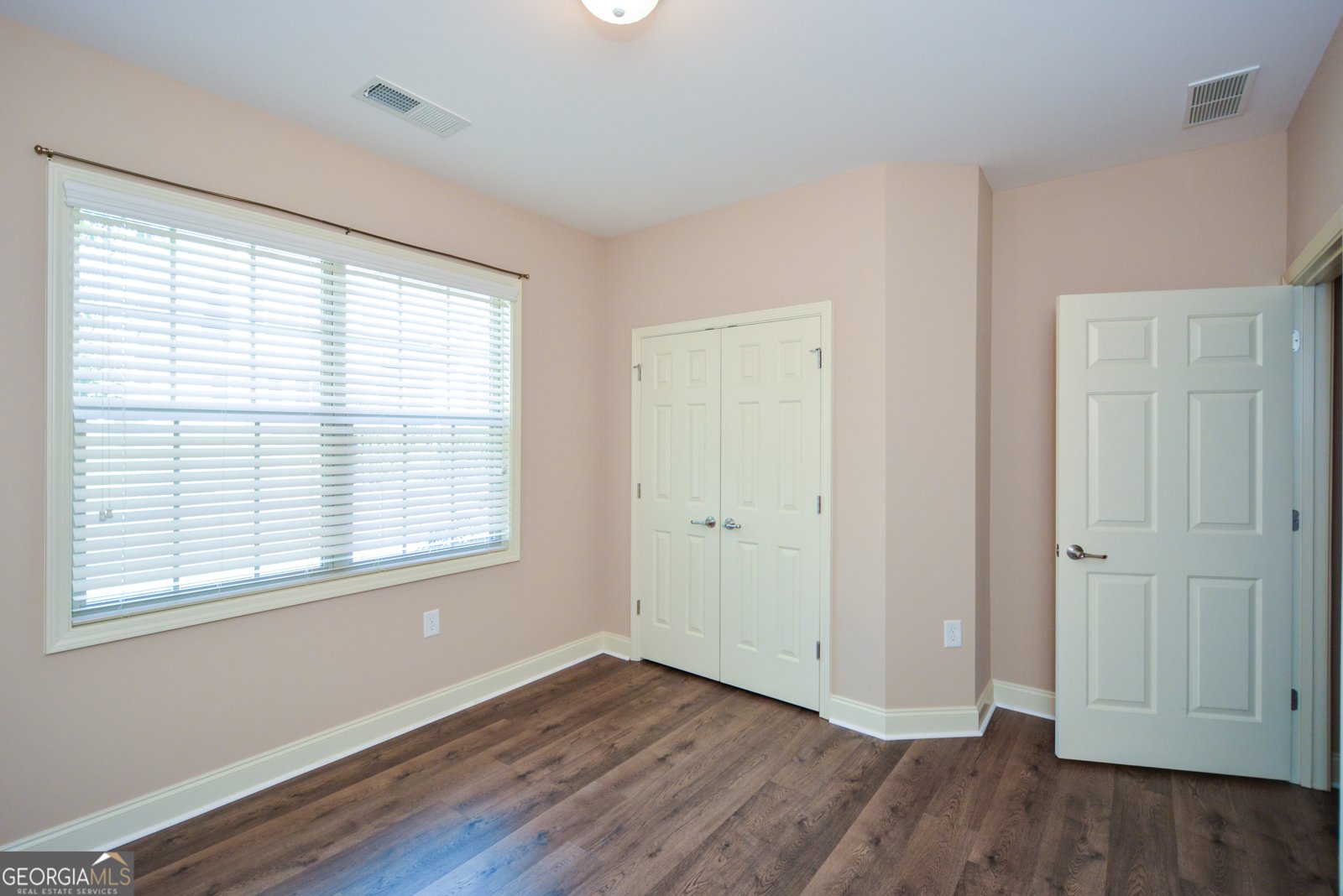 219 Orchards Circle Woodstock - 3