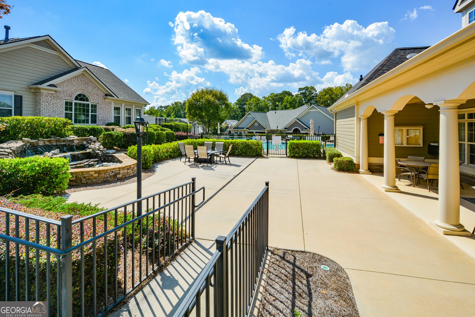 219 Orchards Circle Woodstock - 42