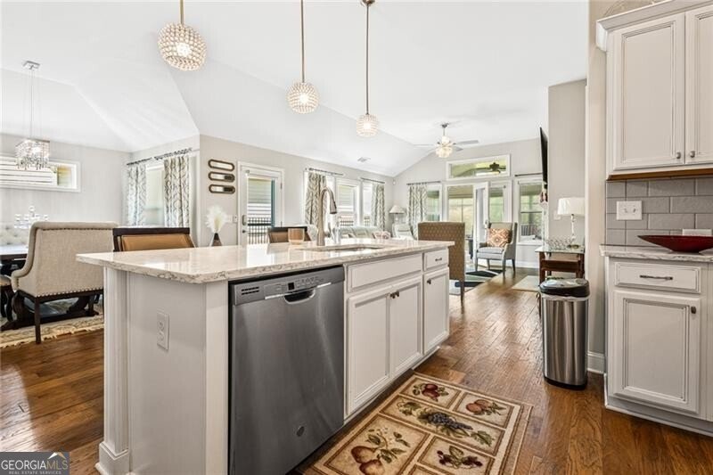 5696 Attadale Bend Powder Springs - 5